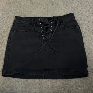 black jean skirt